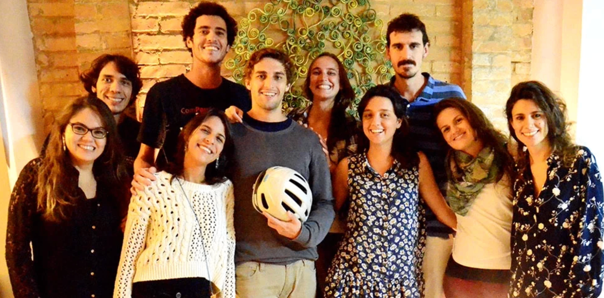 Atados, uma plataforma que conecta ONGs que precisam de ajuda a voluntários que querem ajudar